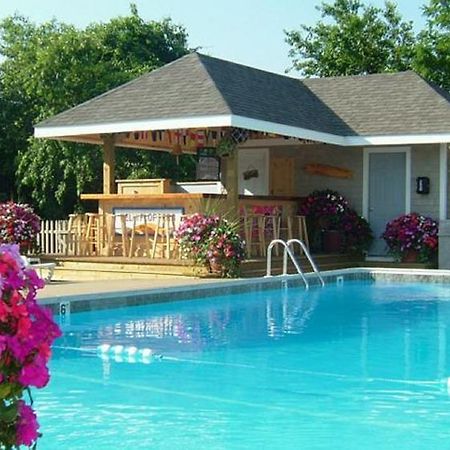 Bayside Resort Hotel West Yarmouth Buitenkant foto